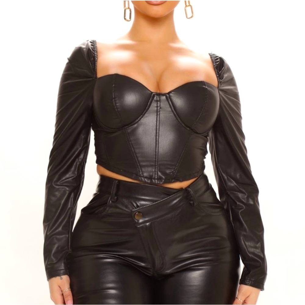 No Bad Angles PU Top - Black